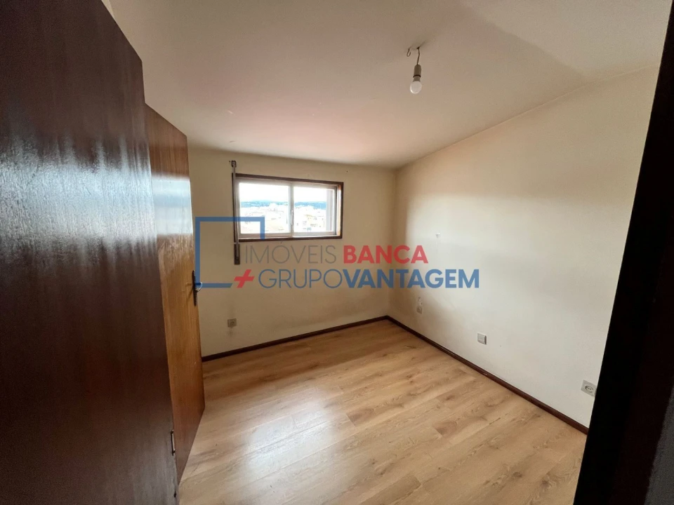Apartamento T2 para Venda em Rio Tinto Foto 10