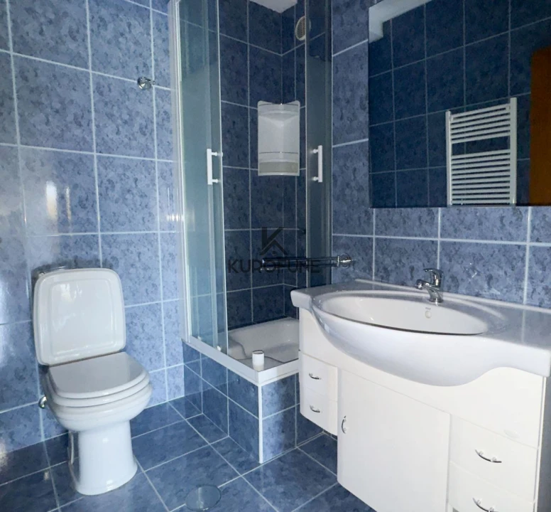 Apartamento T2 para Arrendamento em Madalena Foto 16