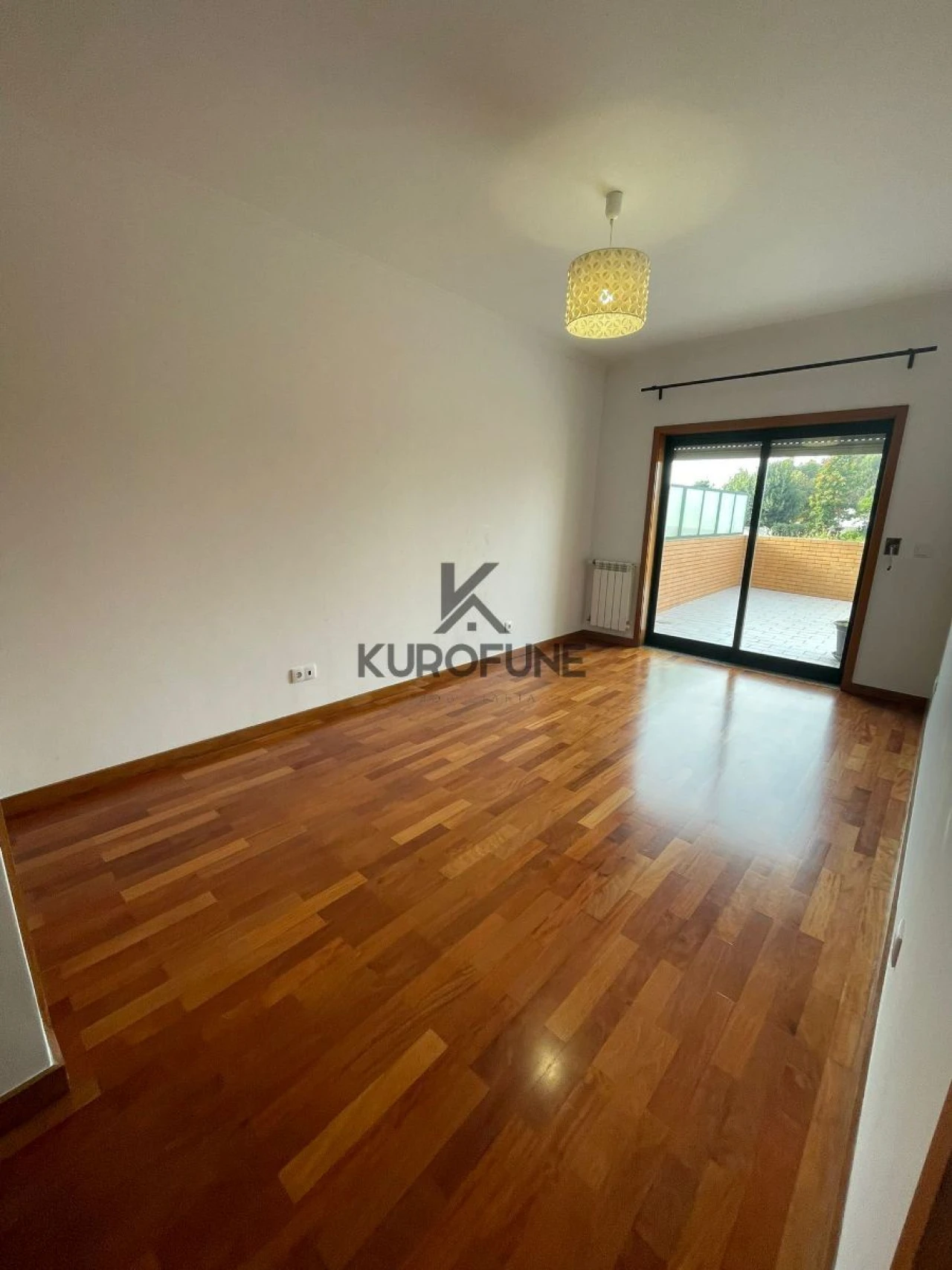 Apartamento T2 para Arrendamento em Madalena Foto 8