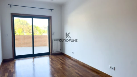 Apartamento T2 para Arrendamento em Madalena