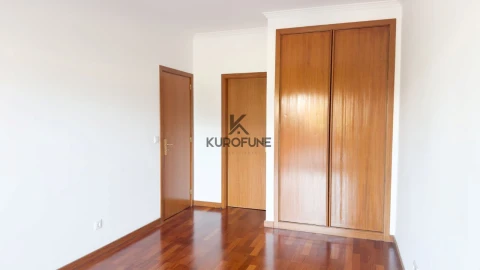 Apartamento T2 para Arrendamento em Madalena