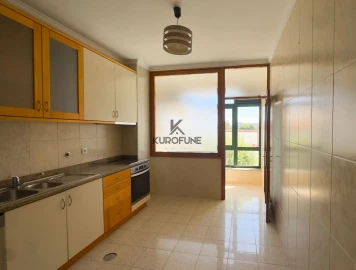 Apartamento T2 para Arrendamento em Madalena