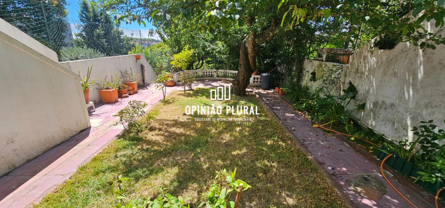 Moradia T5 para Venda em Campanhã Foto 33
