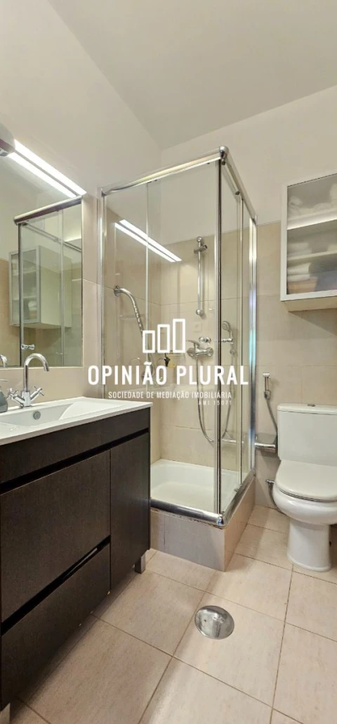 Moradia T5 para Venda em Campanhã