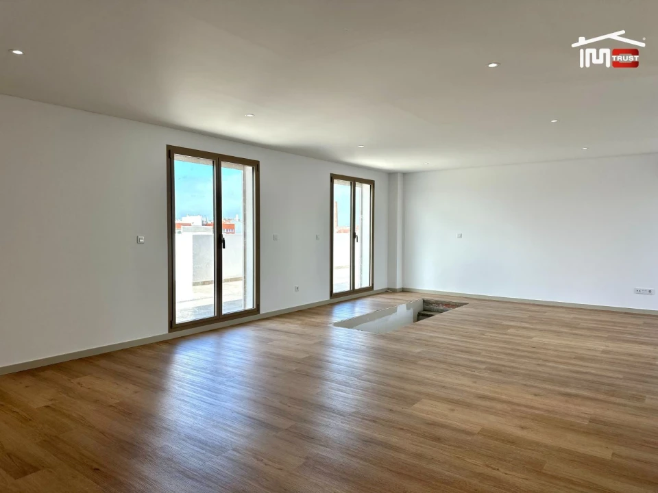 Apartamento T3 para Venda em Montijo e Afonsoeiro Foto 14