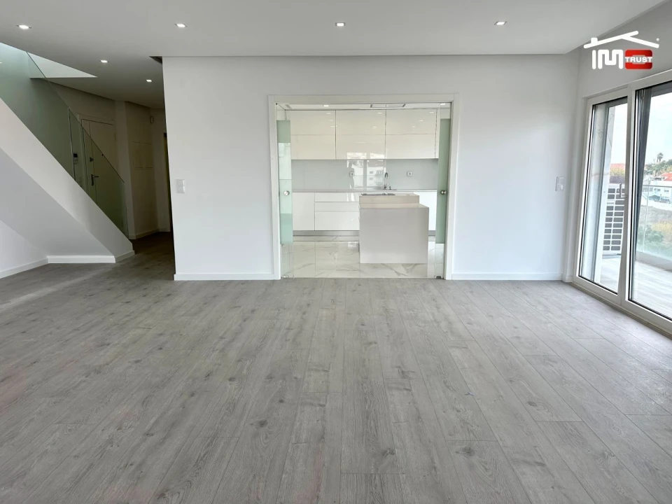Apartamento T4 para Venda em Montijo e Afonsoeiro Foto 4