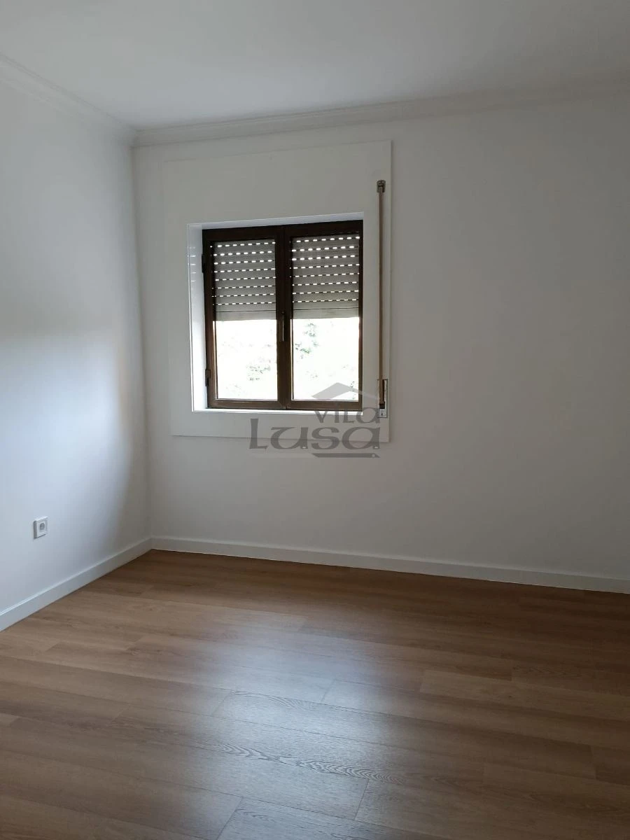 Apartamento T2 para Venda em Rio Tinto Foto 11