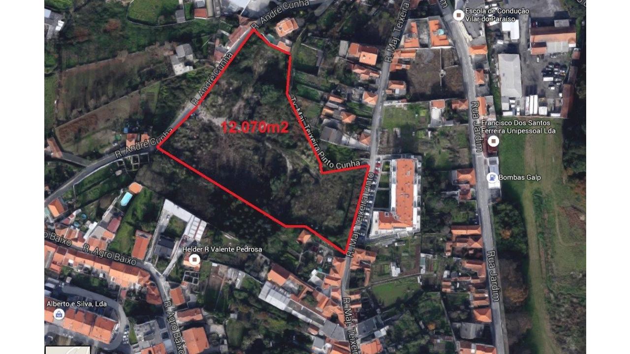 Terreno para Venda em Mafamude e Vilar do Paraíso Foto 1