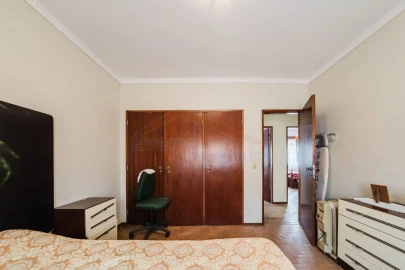 Moradia T3 para Venda em Amoreira