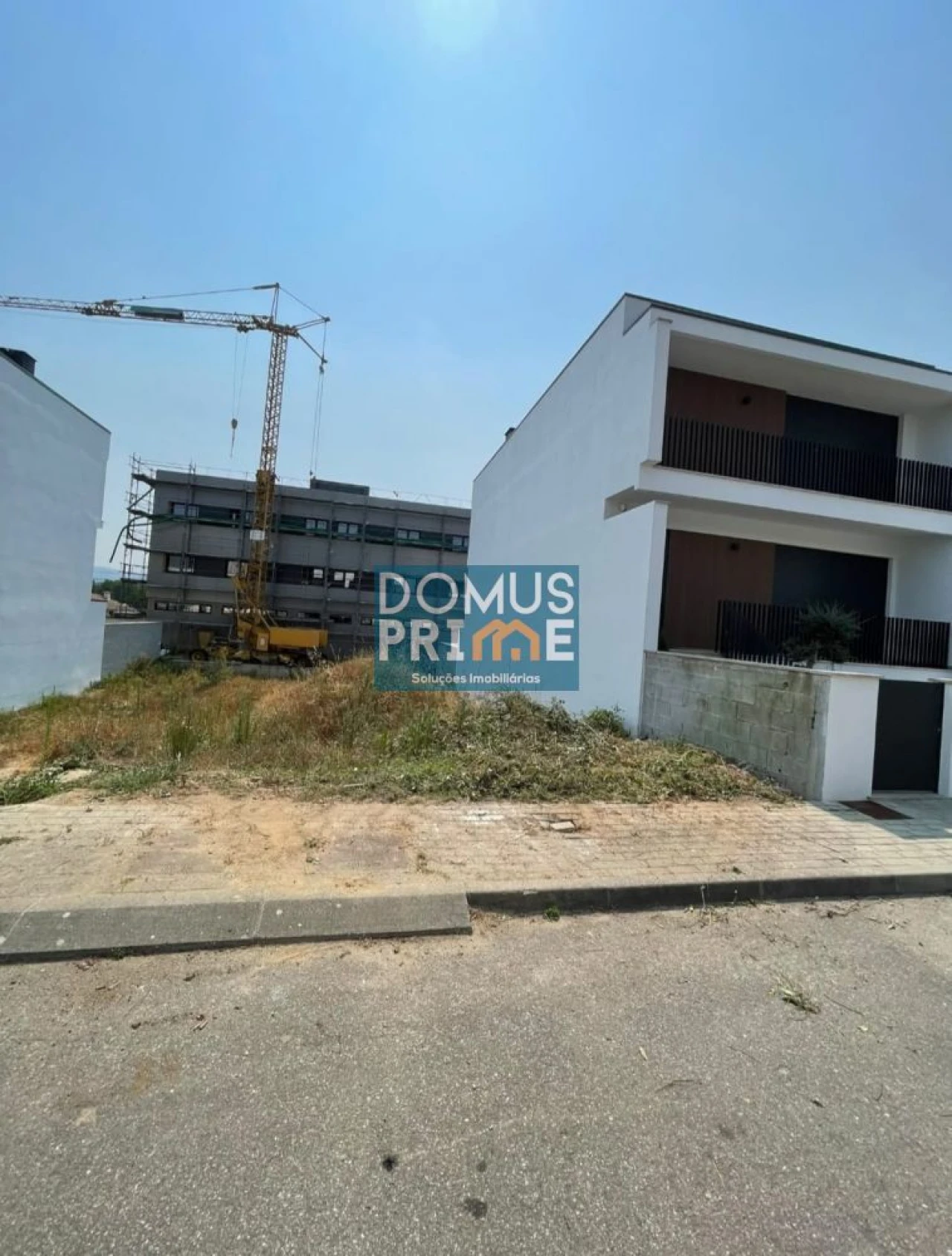 Terreno para Venda em Vila de Prado Foto 1