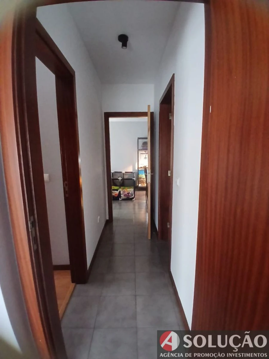 Apartamento T2 para Venda em Rio Tinto Foto 14