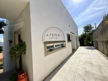 Moradia T3 para Venda em Aguiar de Sousa