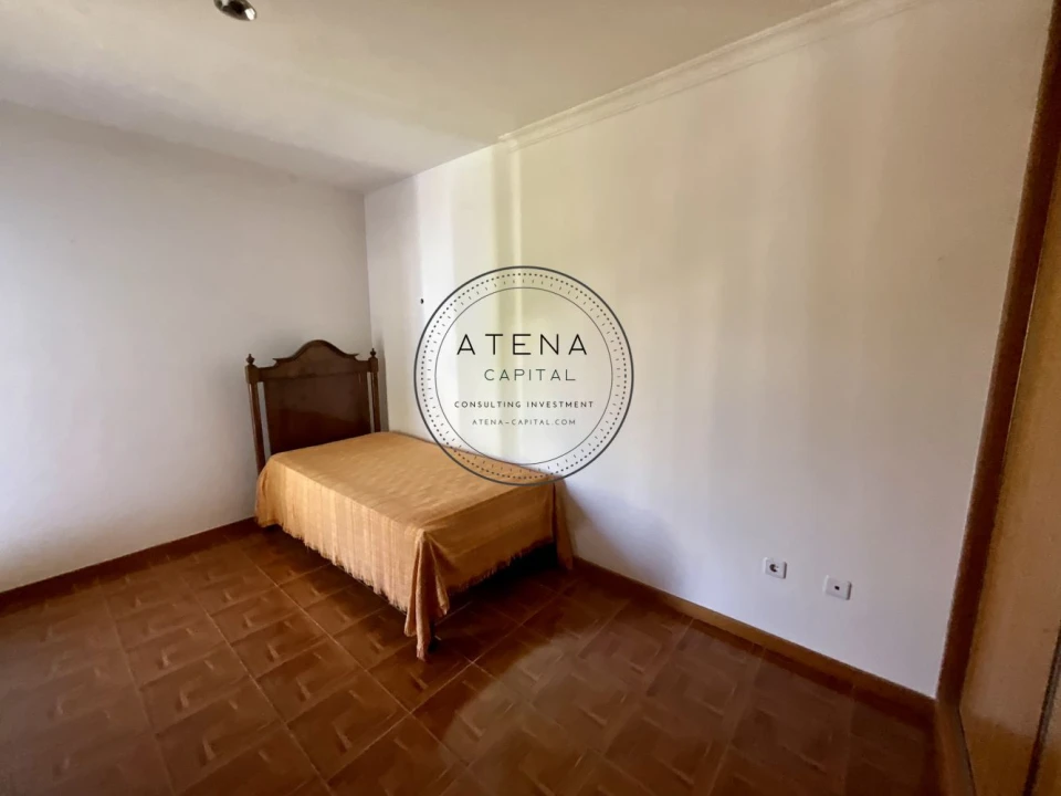 Moradia T3 para Venda em Aguiar de Sousa Foto 32