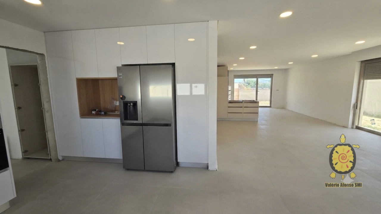 Moradia T4 para Venda em Vagos e Santo António Foto 2