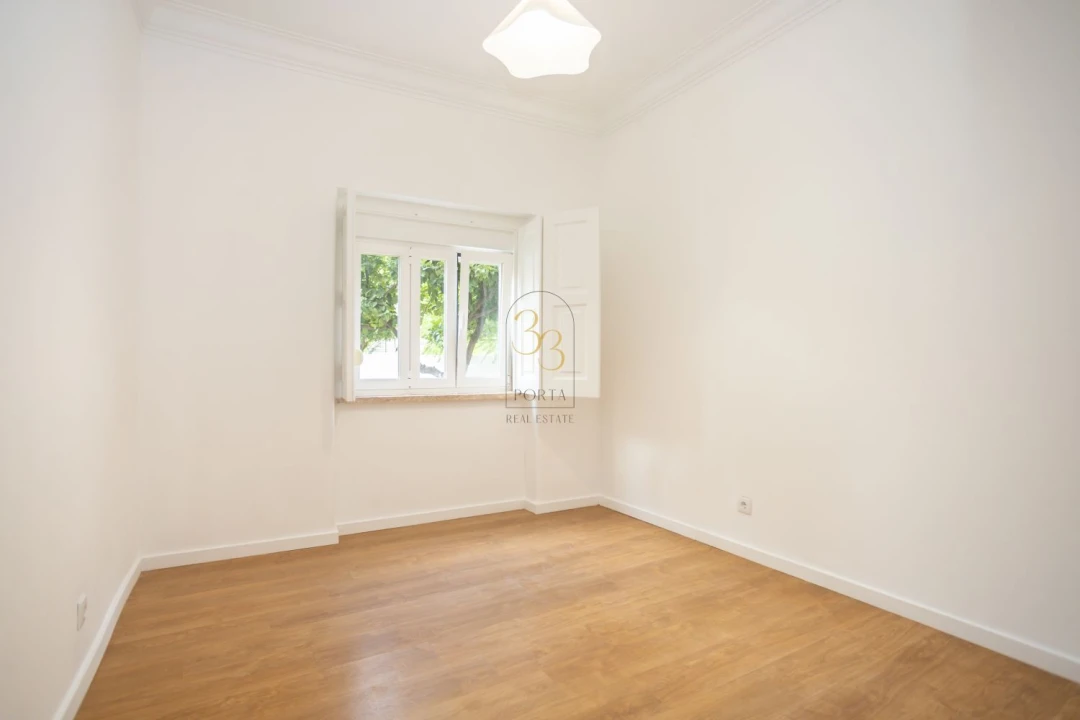 Apartamento T3 para Arrendamento em Areeiro Foto 26