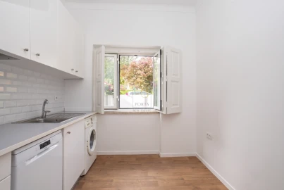 Apartamento T3 para Arrendamento em Areeiro