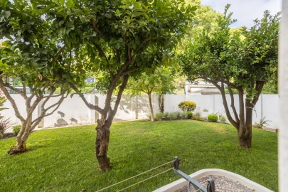 Apartamento T3 para Arrendamento em Areeiro