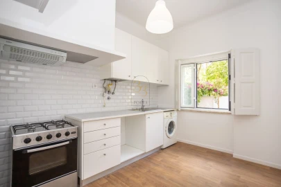 Apartamento T3 para Arrendamento em Areeiro