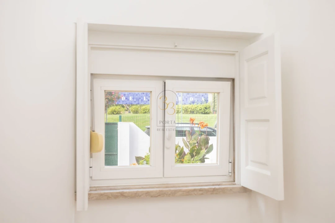 Apartamento T3 para Arrendamento em Areeiro Foto 18