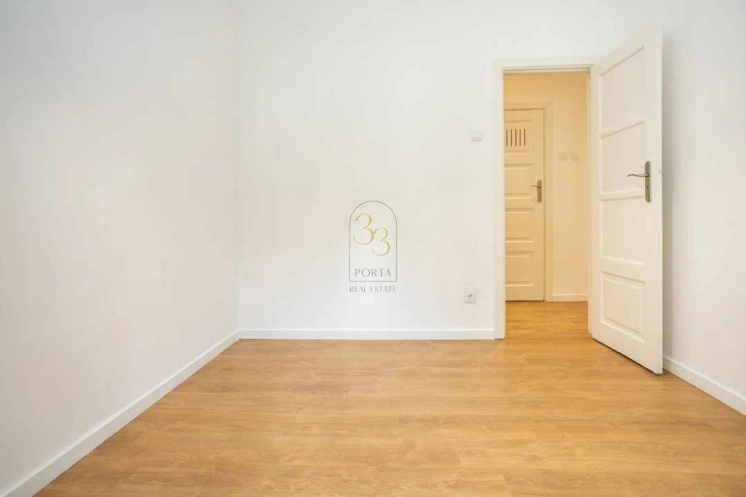 Apartamento T3 para Arrendamento em Areeiro Foto 29