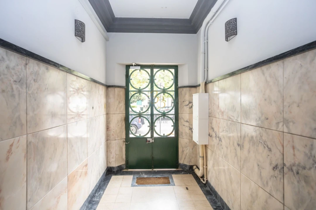 Apartamento T3 para Arrendamento em Areeiro Foto 4