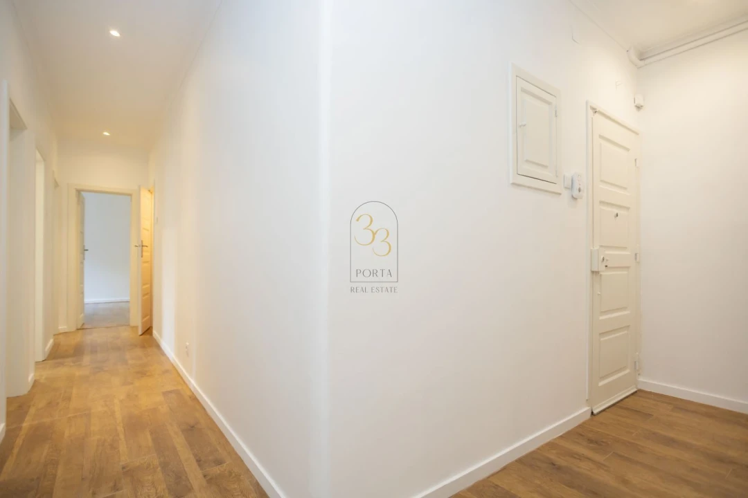 Apartamento T3 para Arrendamento em Areeiro Foto 6