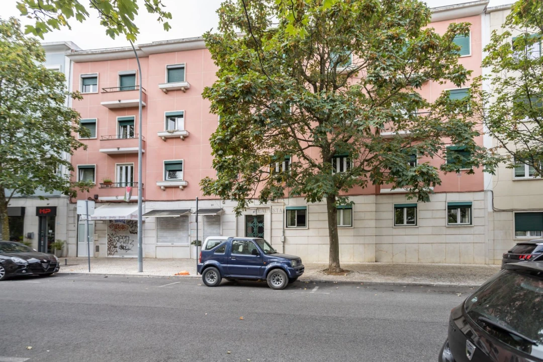 Apartamento T3 para Arrendamento em Areeiro Foto 58
