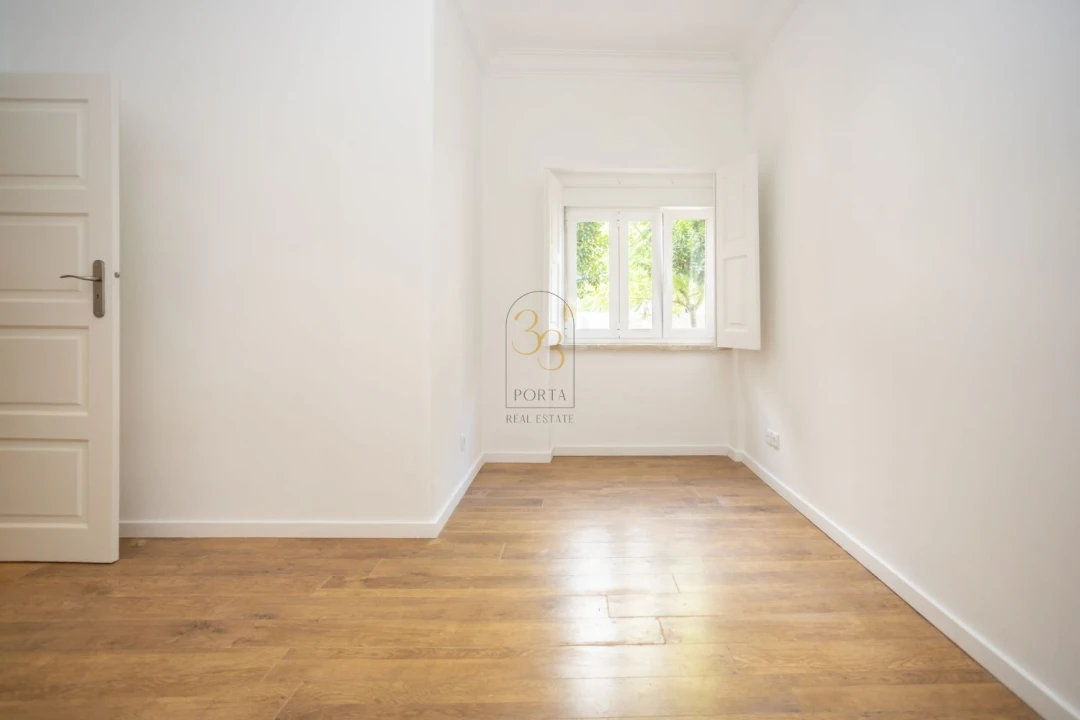 Apartamento T3 para Arrendamento em Areeiro Foto 36
