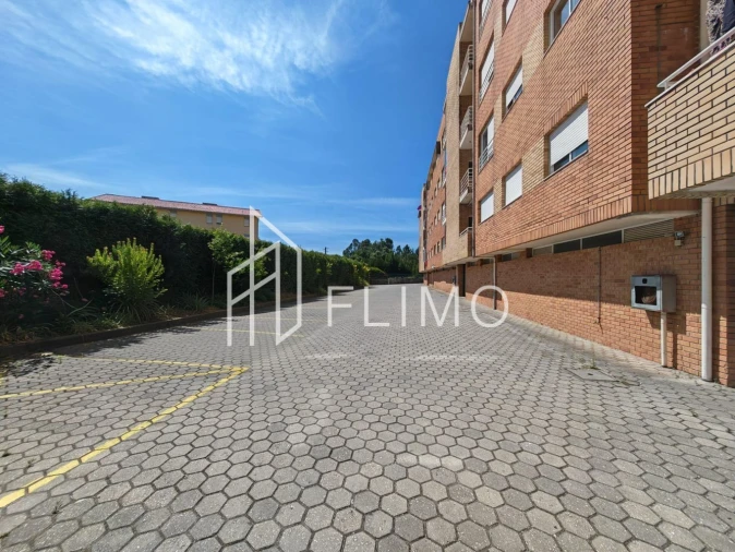 Apartamento T2 para Venda em São João de Ver Foto 21