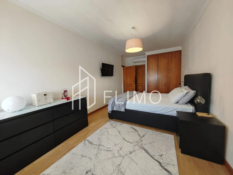 Apartamento T2 para Venda em São João de Ver Foto 17