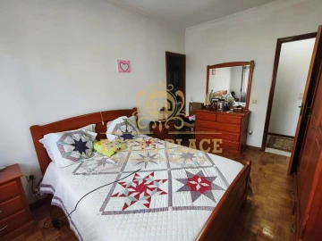 Apartamento T3 para Venda em Arrifana