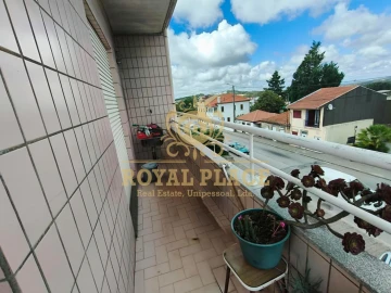 Apartamento T3 para Venda em Arrifana
