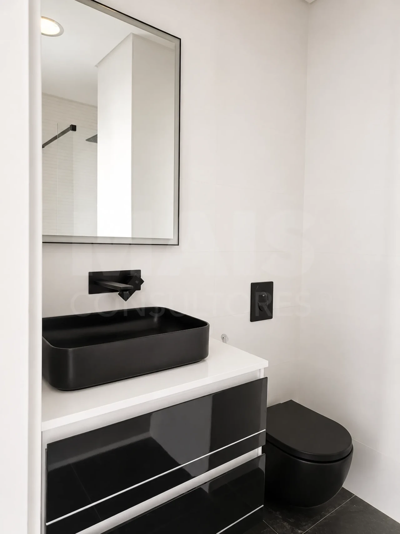 Apartamento T1 para Venda em Agualva e Mira-Sintra Foto 6