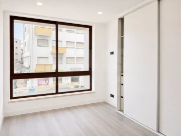 Apartamento T1 para Venda em Agualva e Mira-Sintra