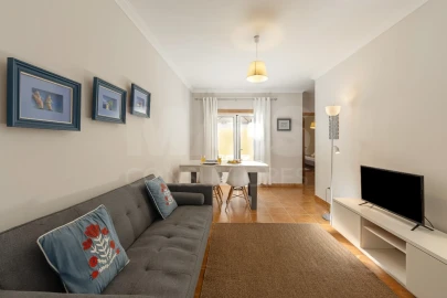 Apartamento T1 para Venda em Ferrel