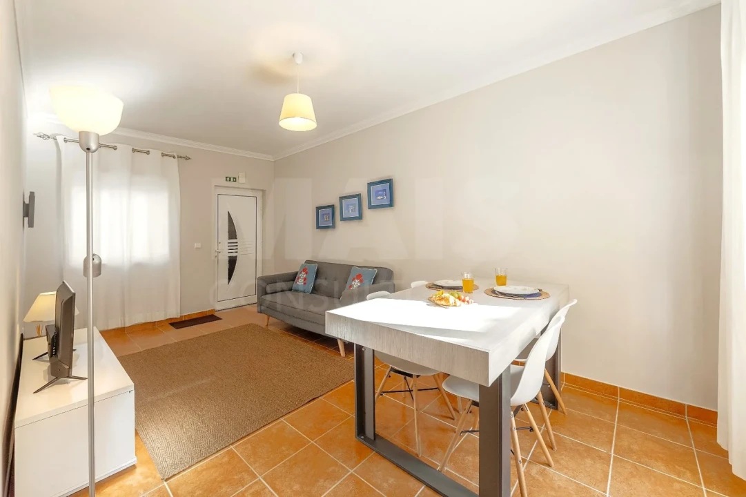 Apartamento T1 para Venda em Ferrel Foto 6