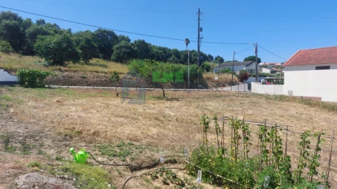 Terreno para Venda em Azueira e Sobral da Abelheira
