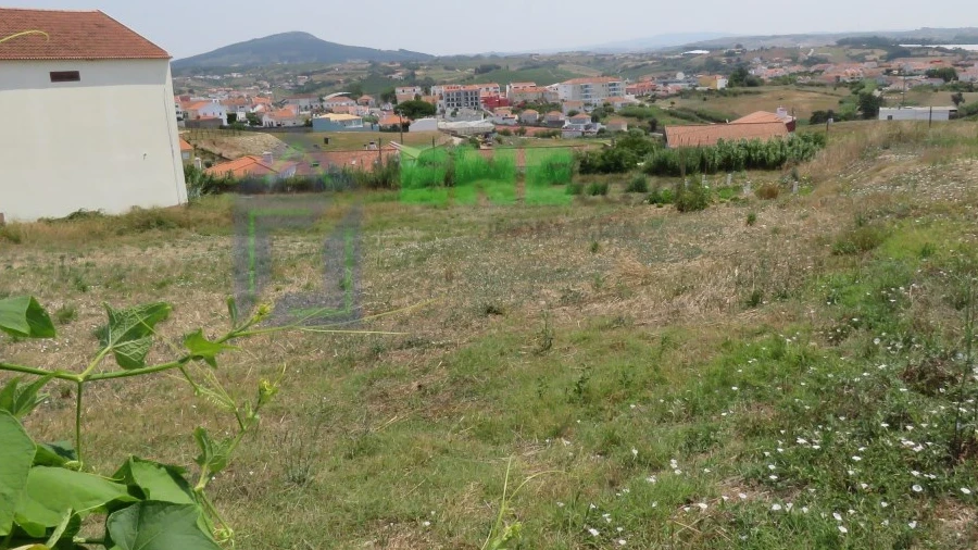 Terreno para Venda em Azueira e Sobral da Abelheira