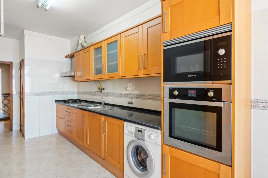 Apartamento T5 para Venda em Cascais e Estoril Foto 6