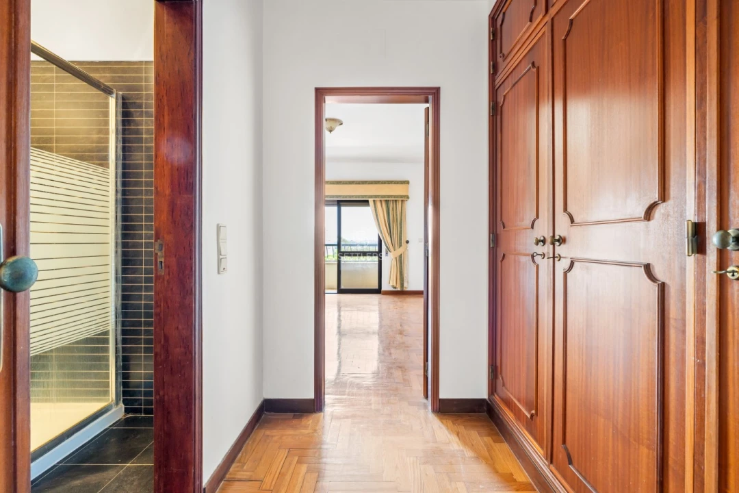 Apartamento T5 para Venda em Cascais e Estoril Foto 14
