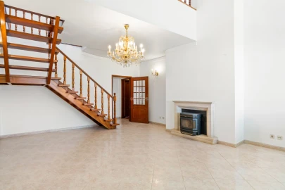 Apartamento T5 para Venda em Cascais e Estoril