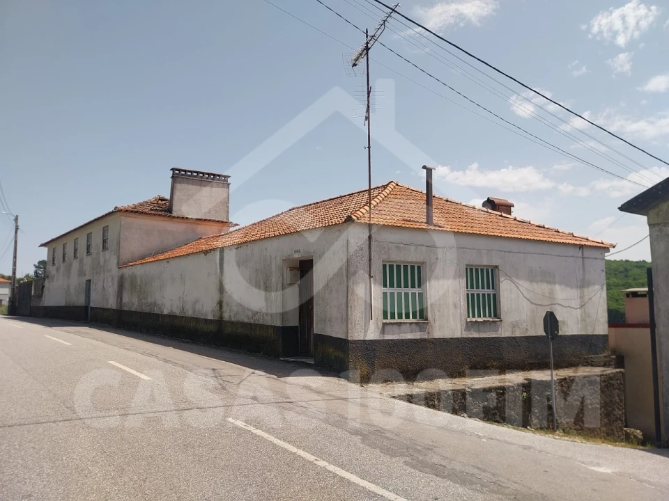 Moradia para Venda em Moura Morta e Vinhós Foto 3