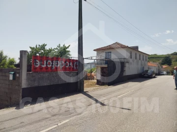Moradia para Venda em Moura Morta e Vinhós