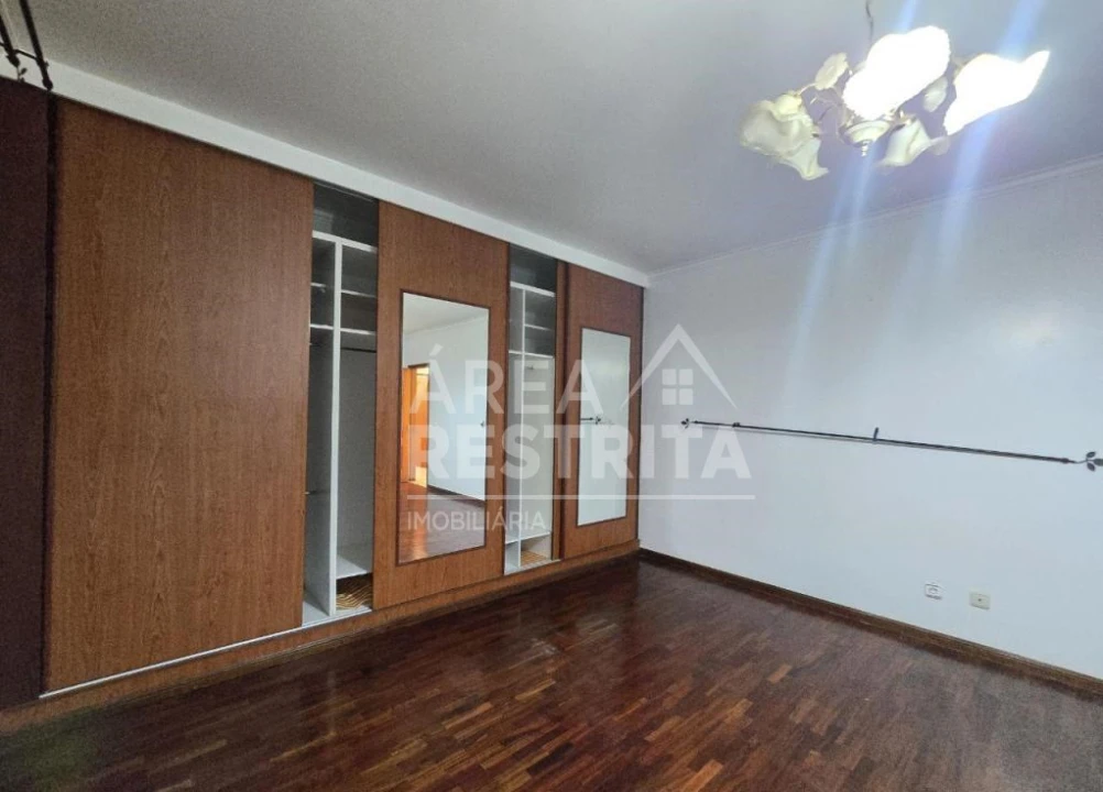 Apartamento T2 para Venda em Algueirão-Mem Martins Foto 19