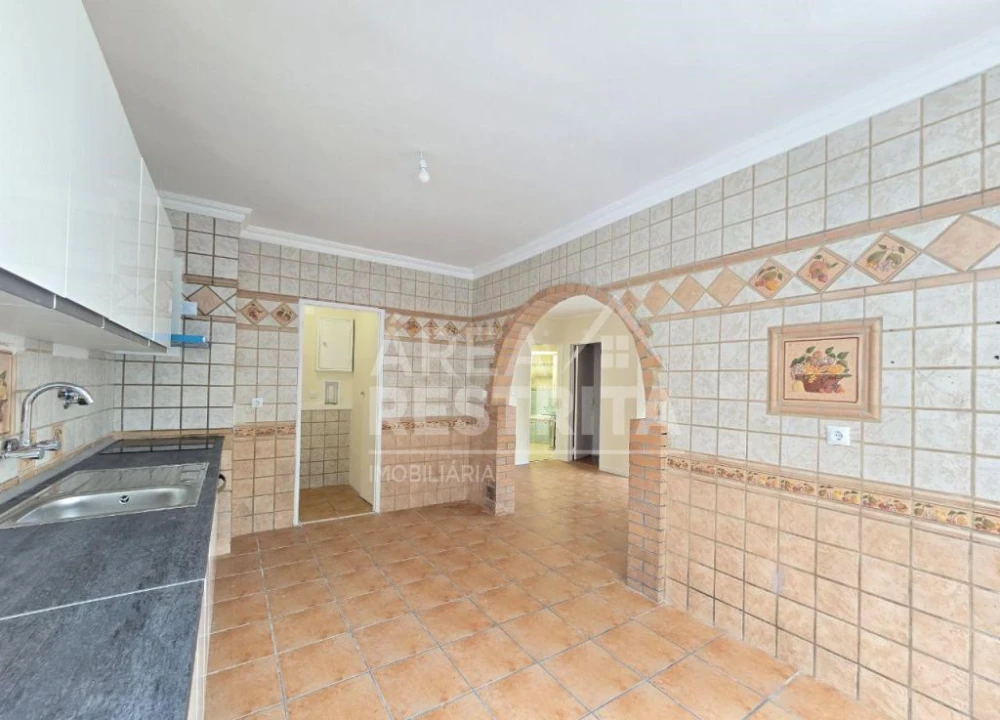 Apartamento T3 para Venda em Algueirão-Mem Martins Foto 3
