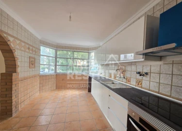 Apartamento T3 para Venda em Algueirão-Mem Martins