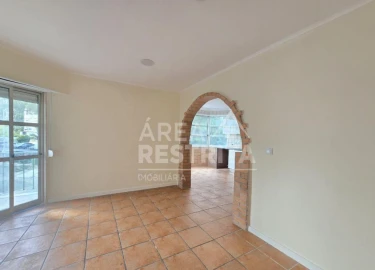 Apartamento T3 para Venda em Algueirão-Mem Martins