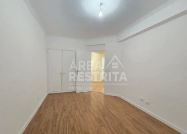 Apartamento T3 para Venda em Algueirão-Mem Martins