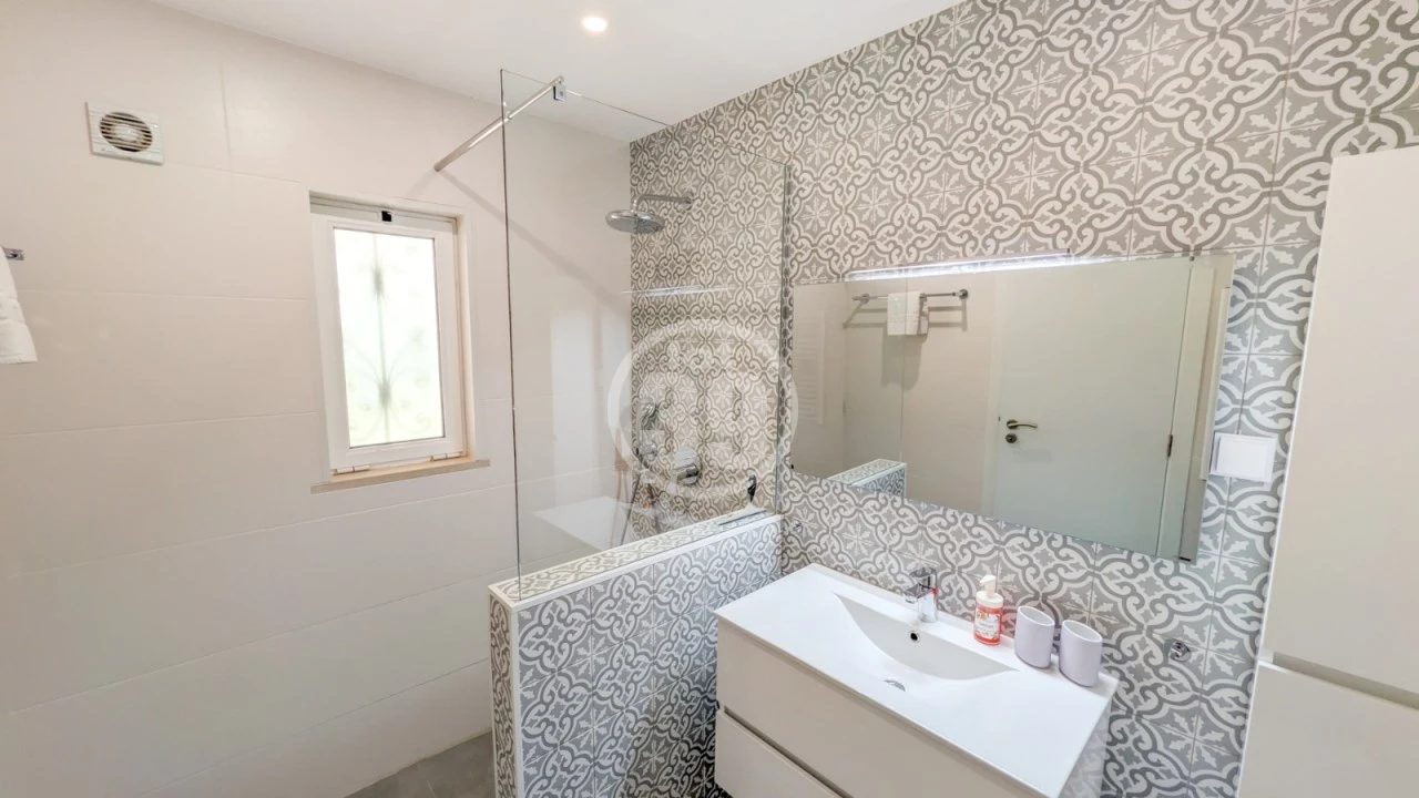 Moradia T3 para Venda em Albufeira e Olhos de Água Foto 45