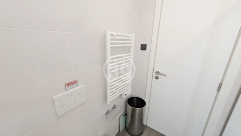 Moradia T3 para Venda em Albufeira e Olhos de Água